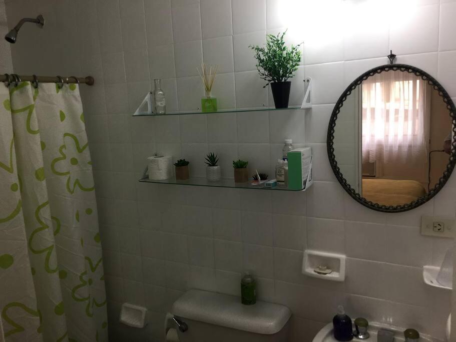 Studio Para 2 Personas Super Acogedor Ac Y Wifi Buenos Aires Eksteriør billede