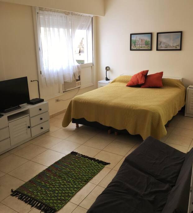 Studio Para 2 Personas Super Acogedor Ac Y Wifi Buenos Aires Eksteriør billede